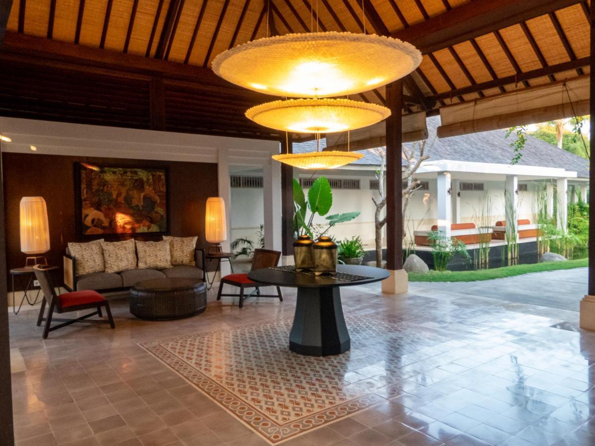 Sudamala Resort, Komodo, Labuan Bajo Eksteriør bilde The lobby of the hotel