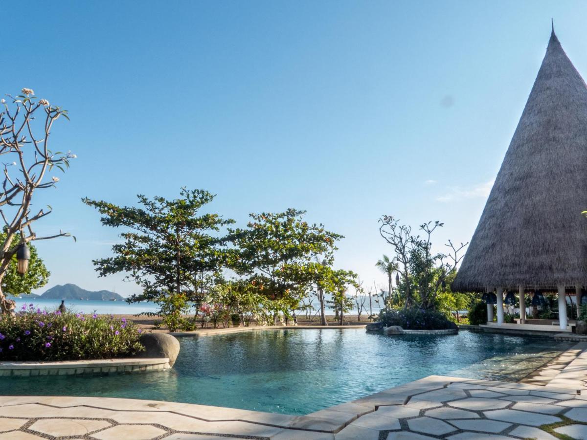 Sudamala Resort, Komodo, Labuan Bajo Eksteriør bilde The resort's main pool