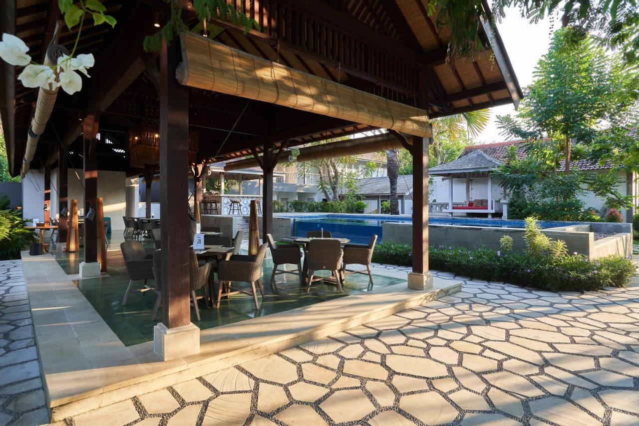 Sudamala Resort, Komodo, Labuan Bajo Eksteriør bilde The resort's pool