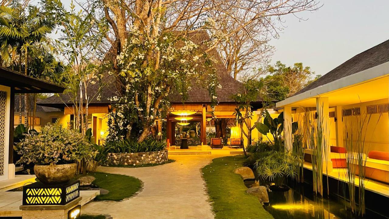 Sudamala Resort, Komodo, Labuan Bajo Eksteriør bilde The Village at the Sukhothai Spa